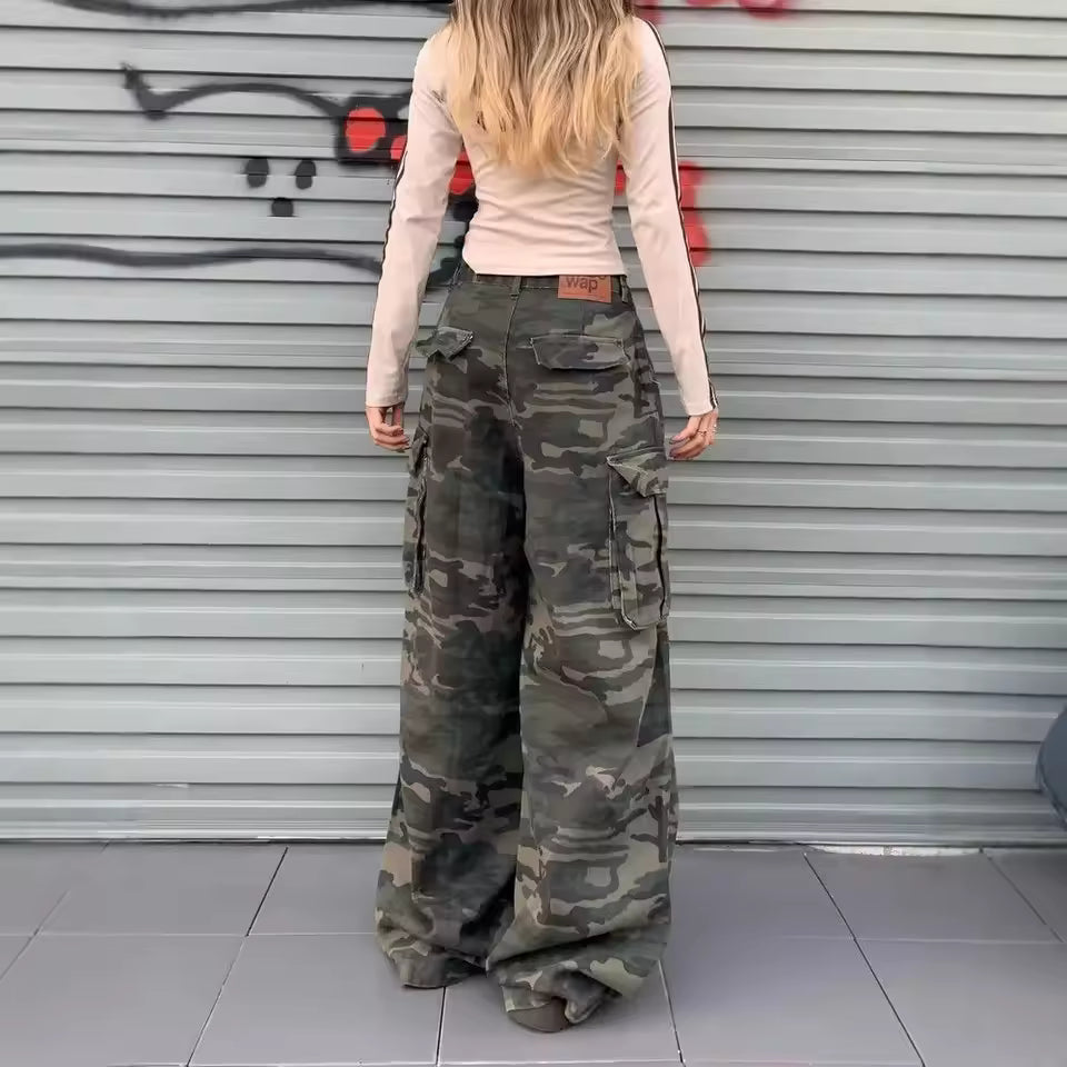 Baggy Camouflage Cargo Pants - Streetwear Boulevard