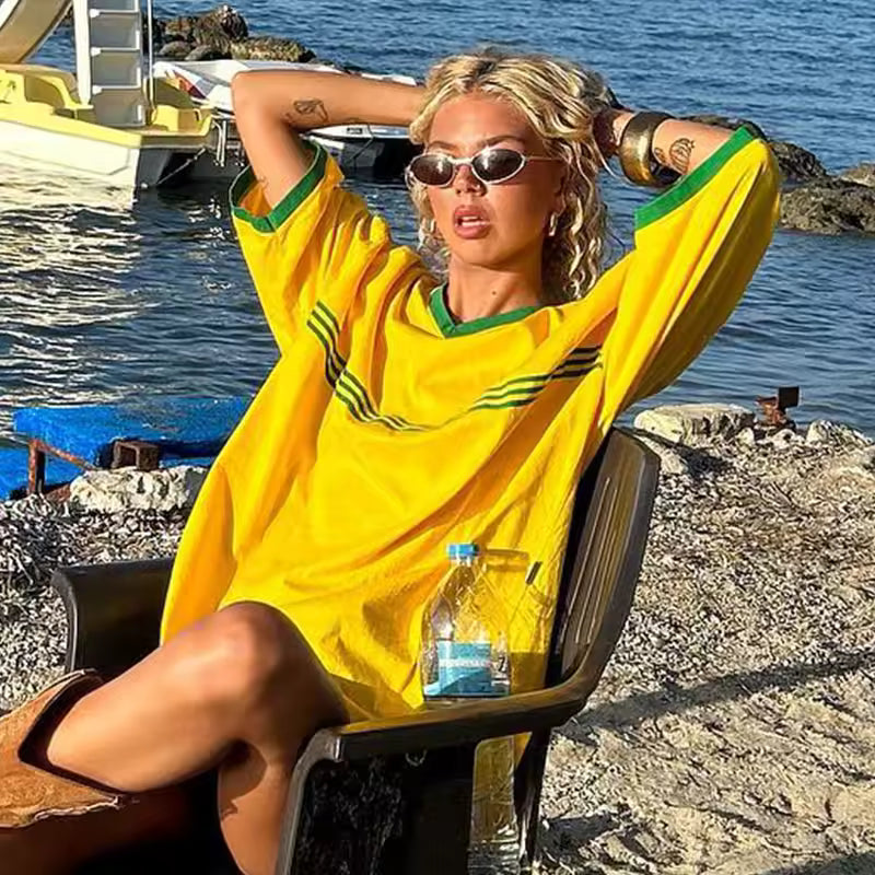 Samba Street Oversized Tee - Streetwear Boulevard