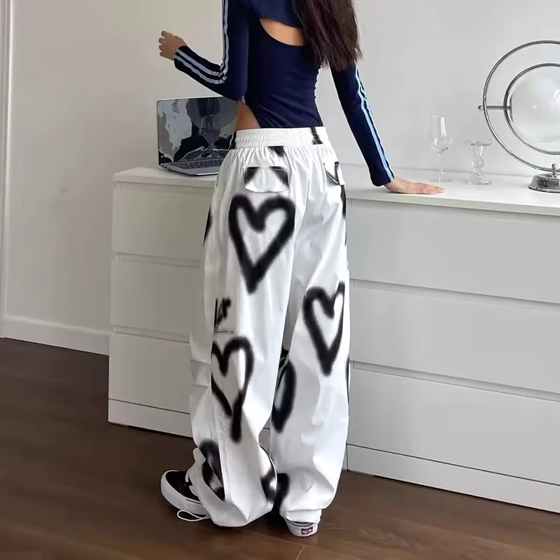 Graffiti Heart Pants - Streetwear Boulevard