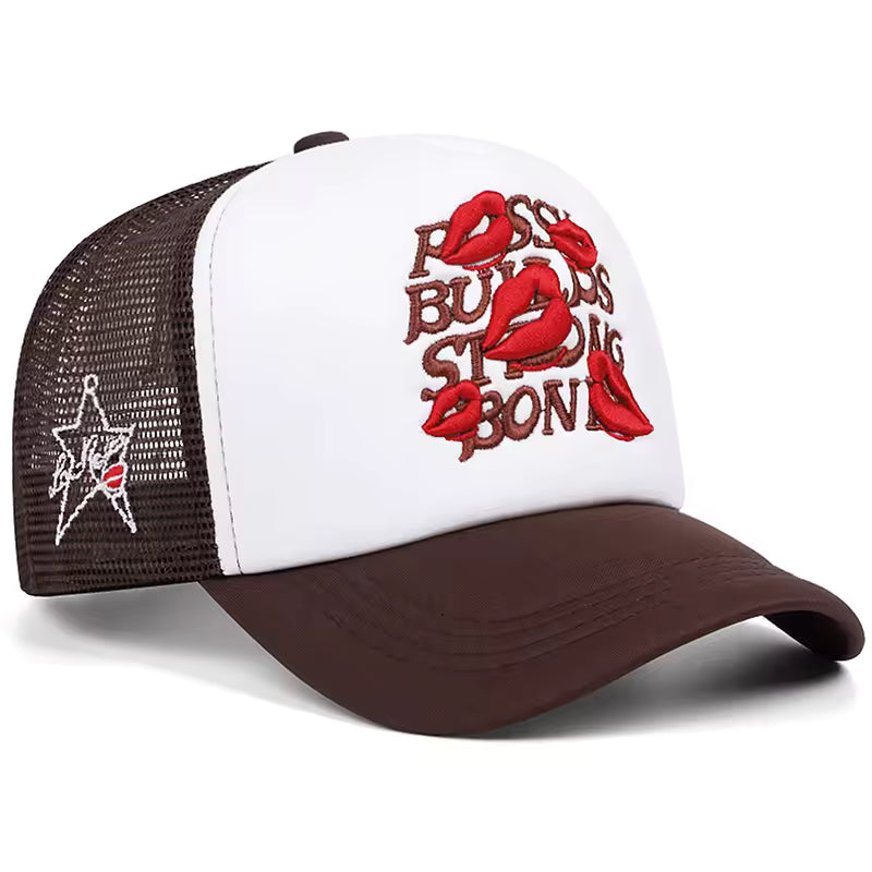 The Untamed Kiss Star-Lip Hat - Streetwear Boulevard