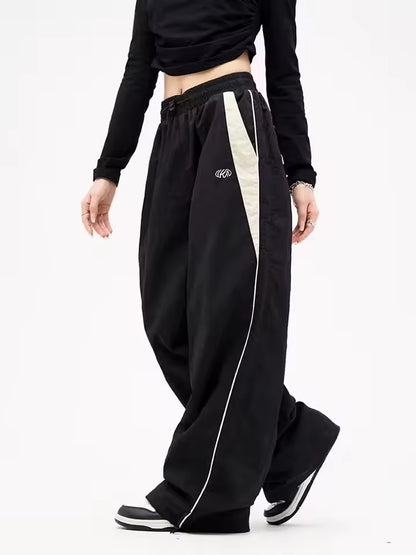 Retro Stripe Joggers - Streetwear Boulevard