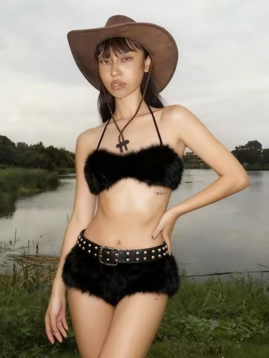 The Rodeo Faux-Fur Set - Streetwear Boulevard