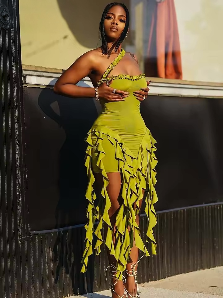 Hanky-Hem Ruffle Bodycon Dress